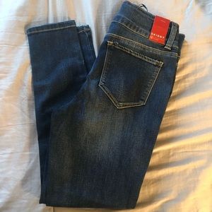 Two brand new pair of jeans